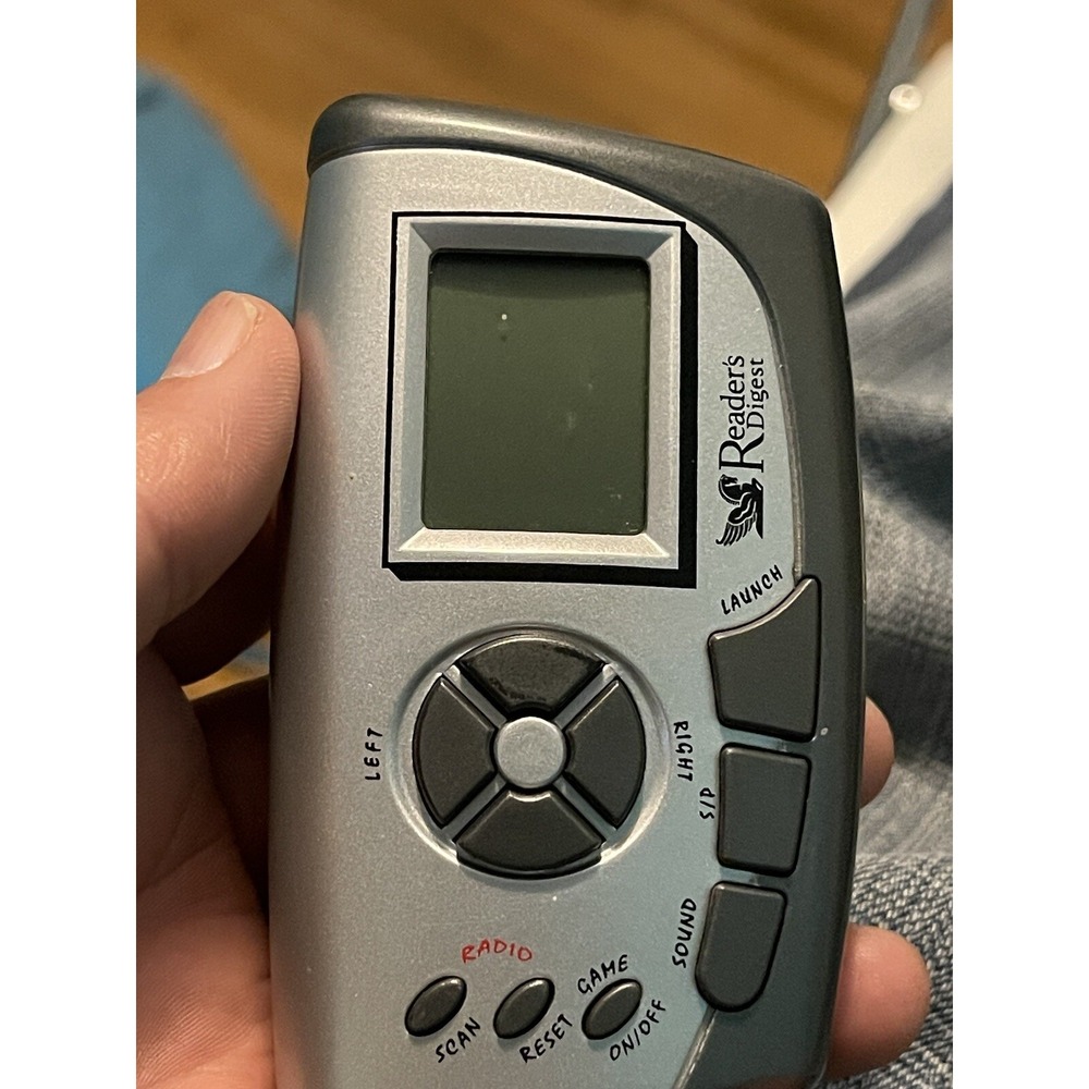 Readers Digest Space Game Plus FM Scan Radio